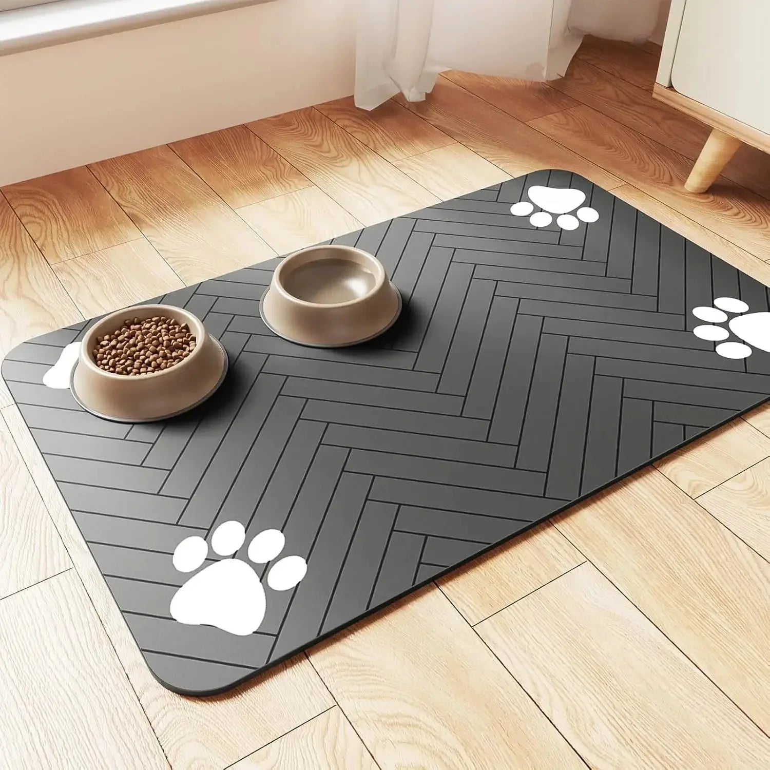 Pet Feeding Mat – Waterproof & Non-Slip Food Mat for Dogs & Cats